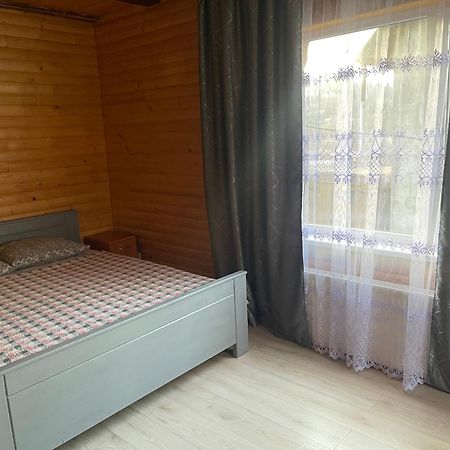 Сонячні Карпати Hotel สลาฟสเก ภายนอก รูปภาพ