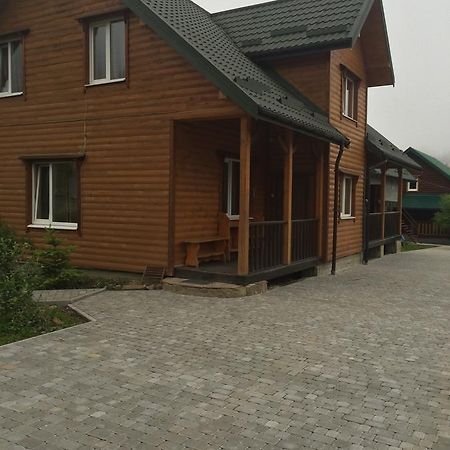 Сонячні Карпати Hotel สลาฟสเก ภายนอก รูปภาพ