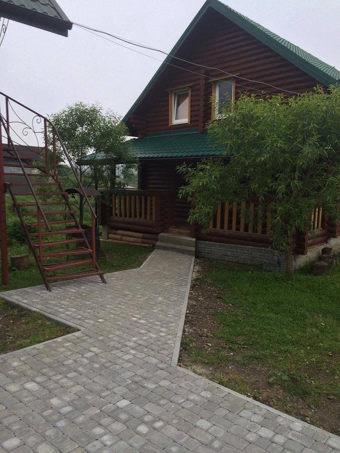 Сонячні Карпати Hotel สลาฟสเก ภายนอก รูปภาพ