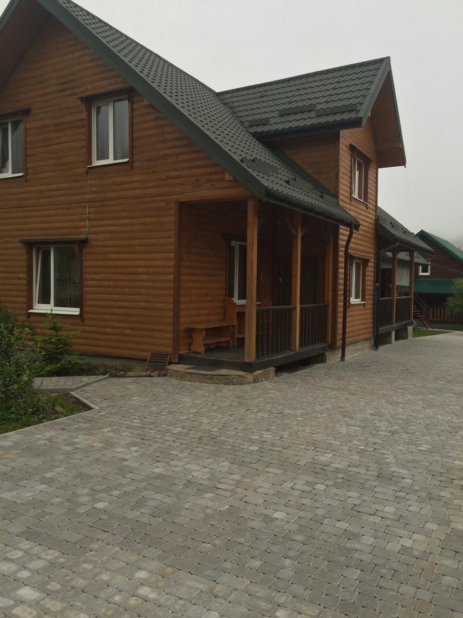 Сонячні Карпати Hotel สลาฟสเก ภายนอก รูปภาพ